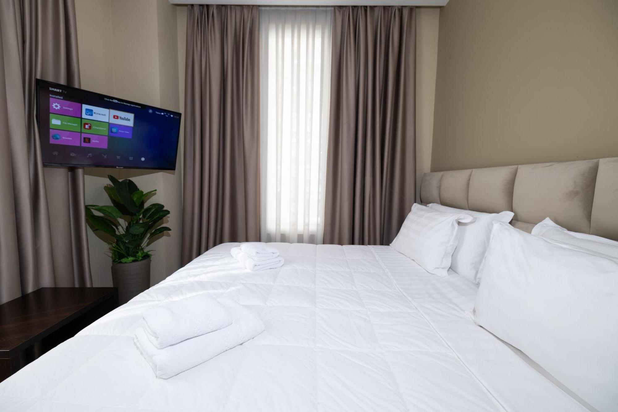 4R Colombo Hotel Tiranë Eksteriør bilde