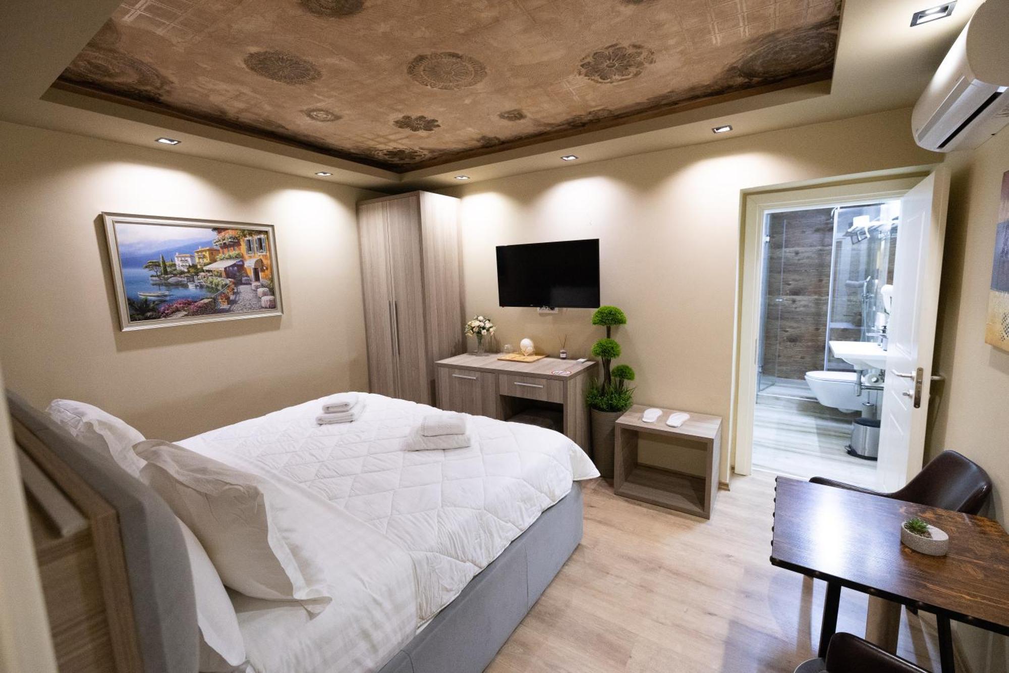 4R Colombo Hotel Tiranë Eksteriør bilde