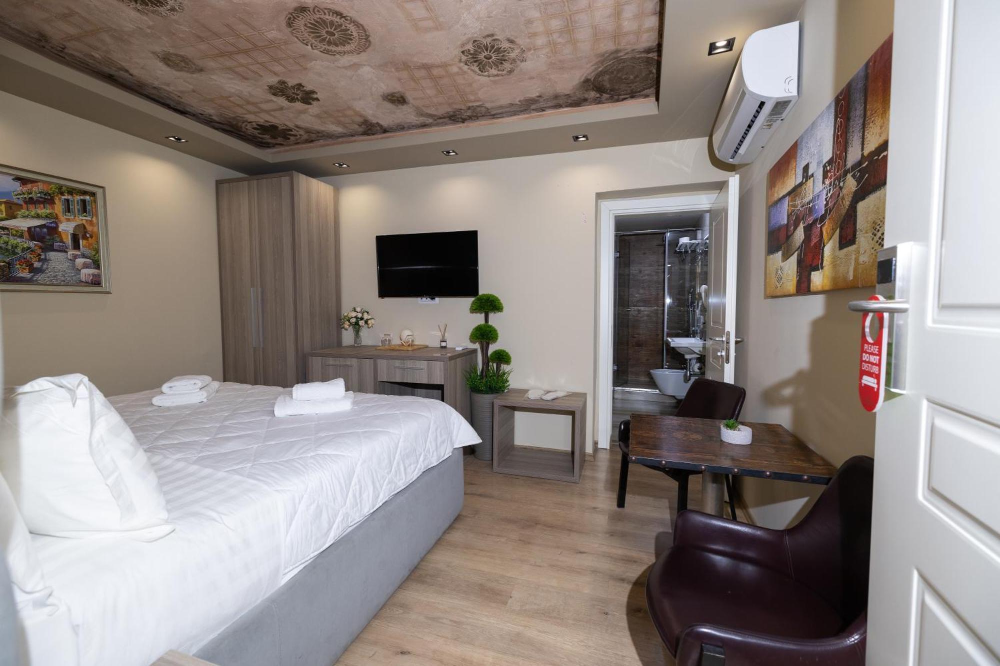 4R Colombo Hotel Tiranë Eksteriør bilde