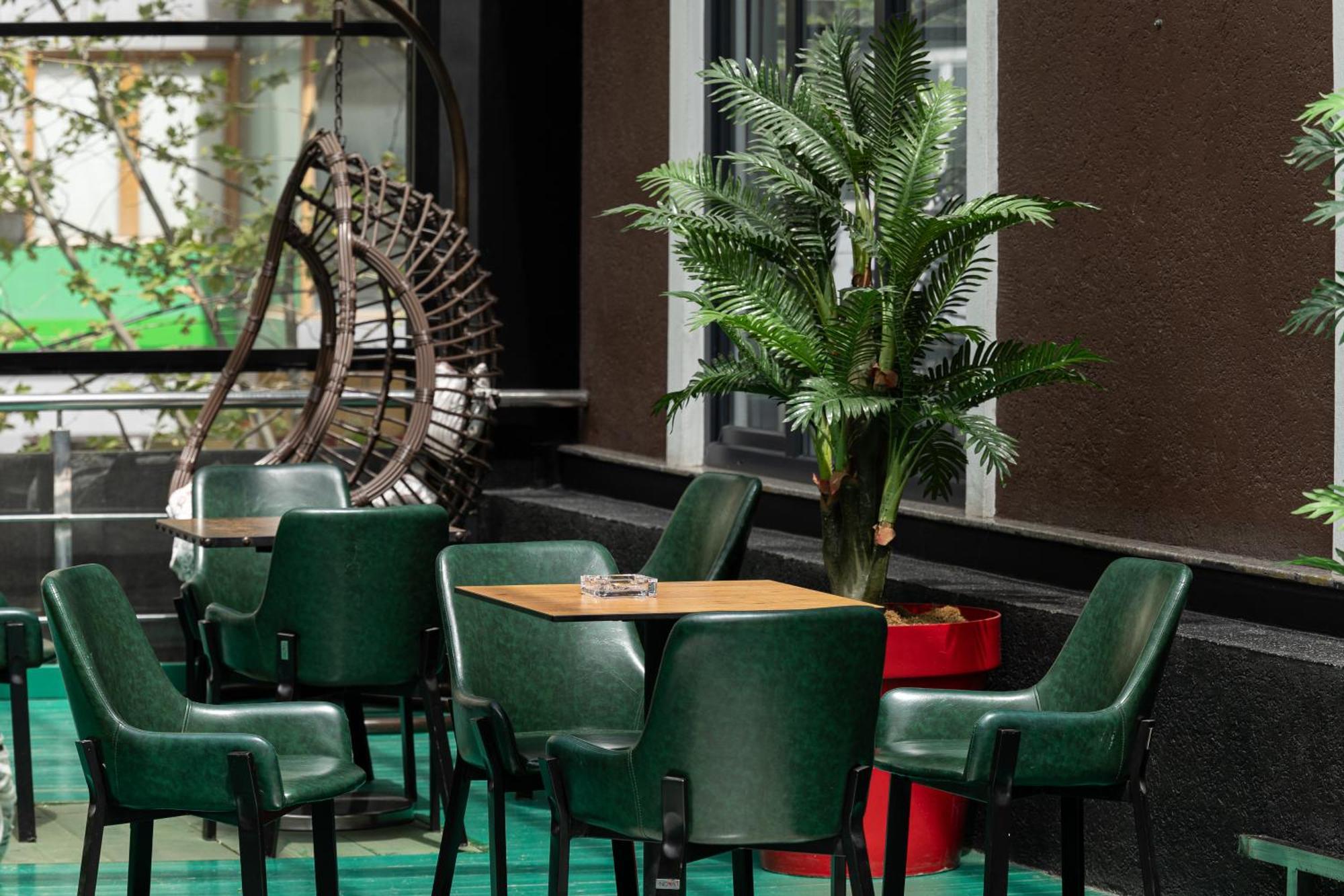 4R Colombo Hotel Tiranë Eksteriør bilde
