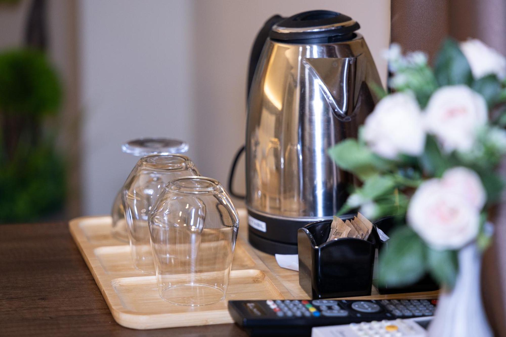 4R Colombo Hotel Tiranë Eksteriør bilde